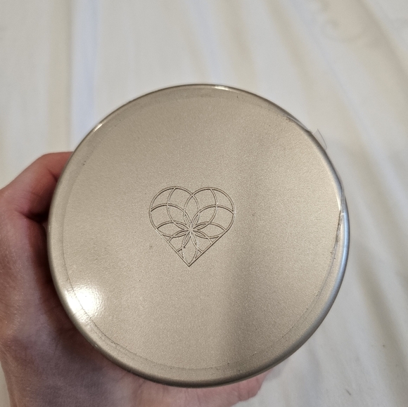 NIP Crêpe Erase Body Serum and Fragrance Free Advanced Body Repair Treatment Set - Picture 7 of 13